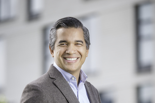 Marcelo Bonta headshot